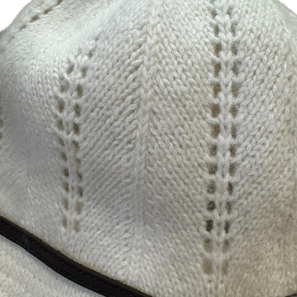 NWT BANANA REPUBLIC crème color rayon, wool blend ladies knit bucket hat - Picture 2 of 7